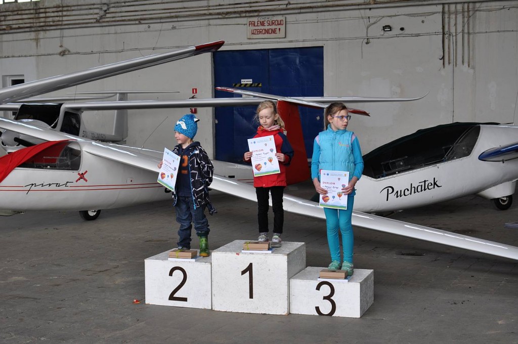 Podium: 2. Hubert Michałowski, 1.Natalia Trygar, 3. Patrycja Dyląg