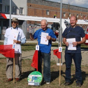 Podium F1S. 2. Tadeusz Jurczyk, 1. Józef Półchłopek, 3. Grzegorz Data