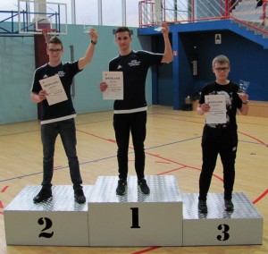 Podium junior młodszy.