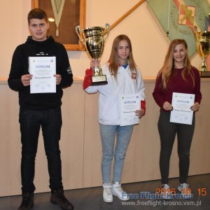 Podium Pucharu Polski F1A - junior: 3. Dominik Skwarek, 1. Roksana Gądek, 3. Błażej Stachowski (na fot. I. Olewnik)