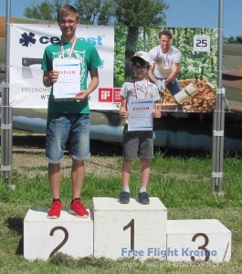 Podium S6A: 2. Mateusz Trzemżalski, 1. Bartosz Jakóbkiewicz