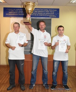 Podium klasyfikacji końcowej PP F1A: 2. Dariusz Stężalski, 1. Henryk Krupa, 3. Michał Słyś